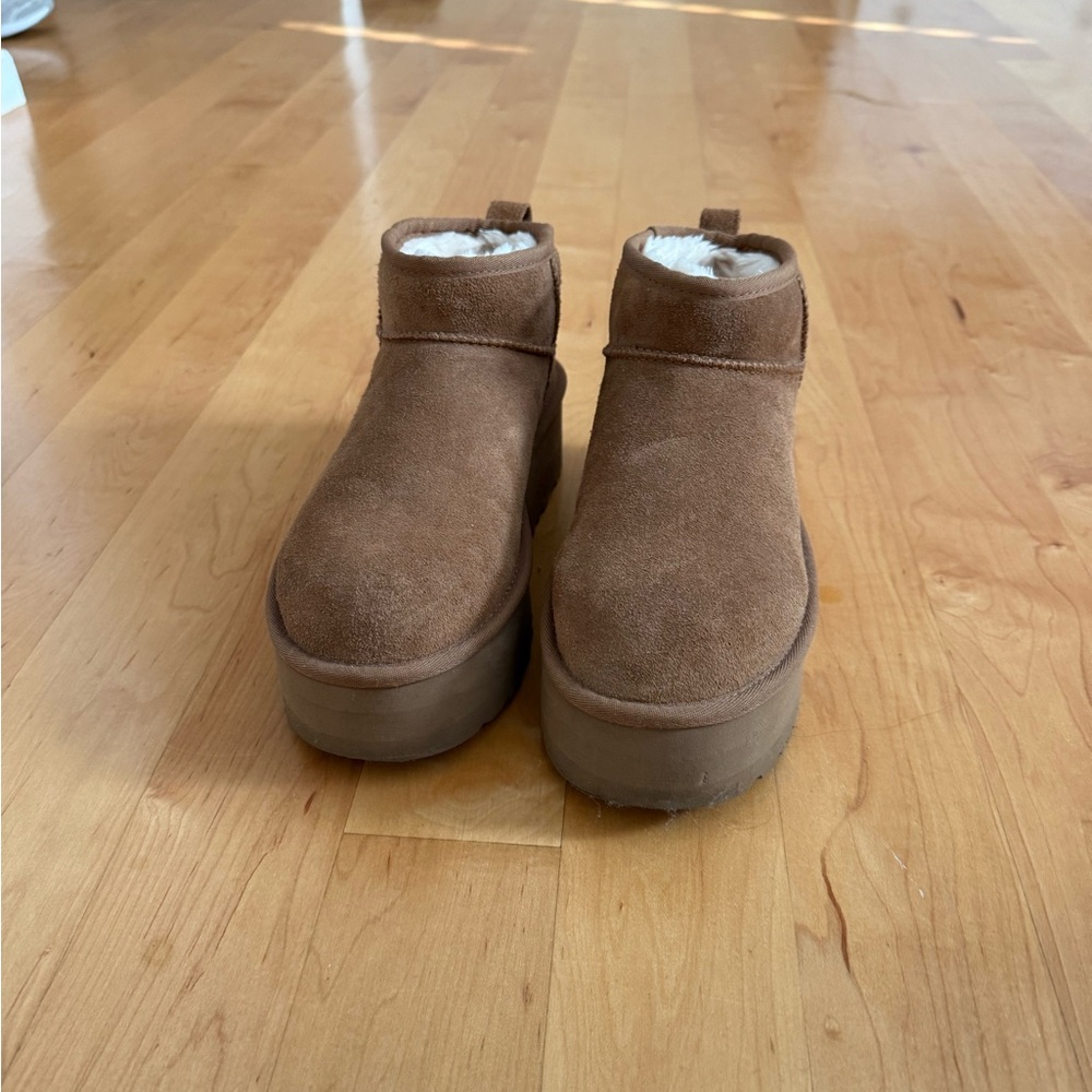 UGG classic ultra mini platform boots in chestnut